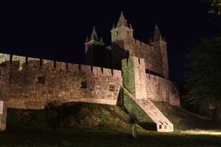 Castelo à Noite